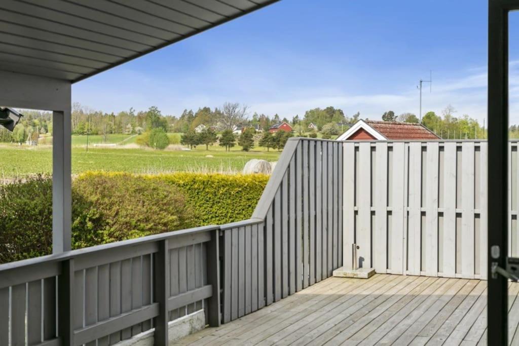 Hyggelig Enebolig Pa Notteroy, Rett Ved Golfbane Vila Exterior foto