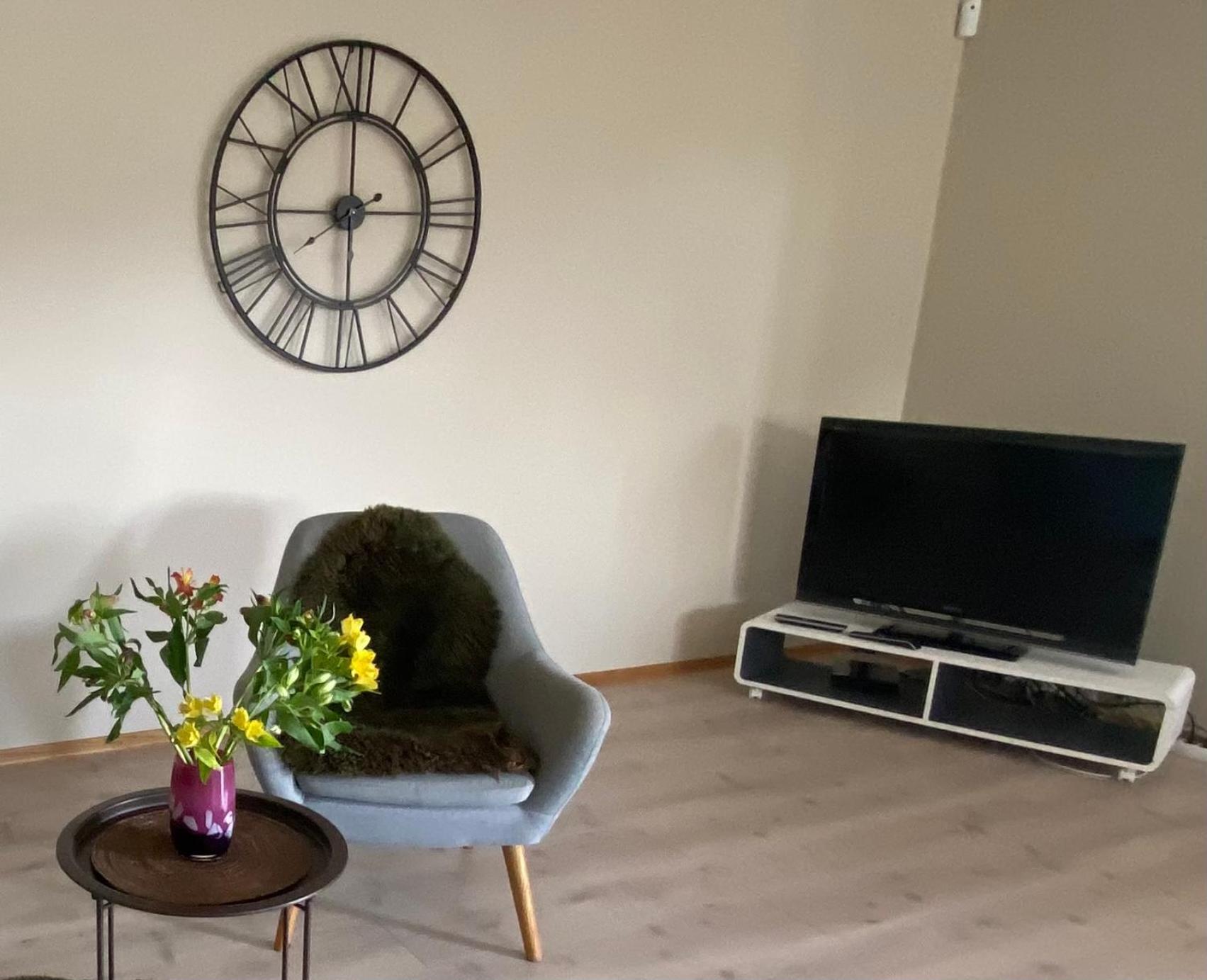 Hyggelig Enebolig Pa Notteroy, Rett Ved Golfbane Vila Exterior foto