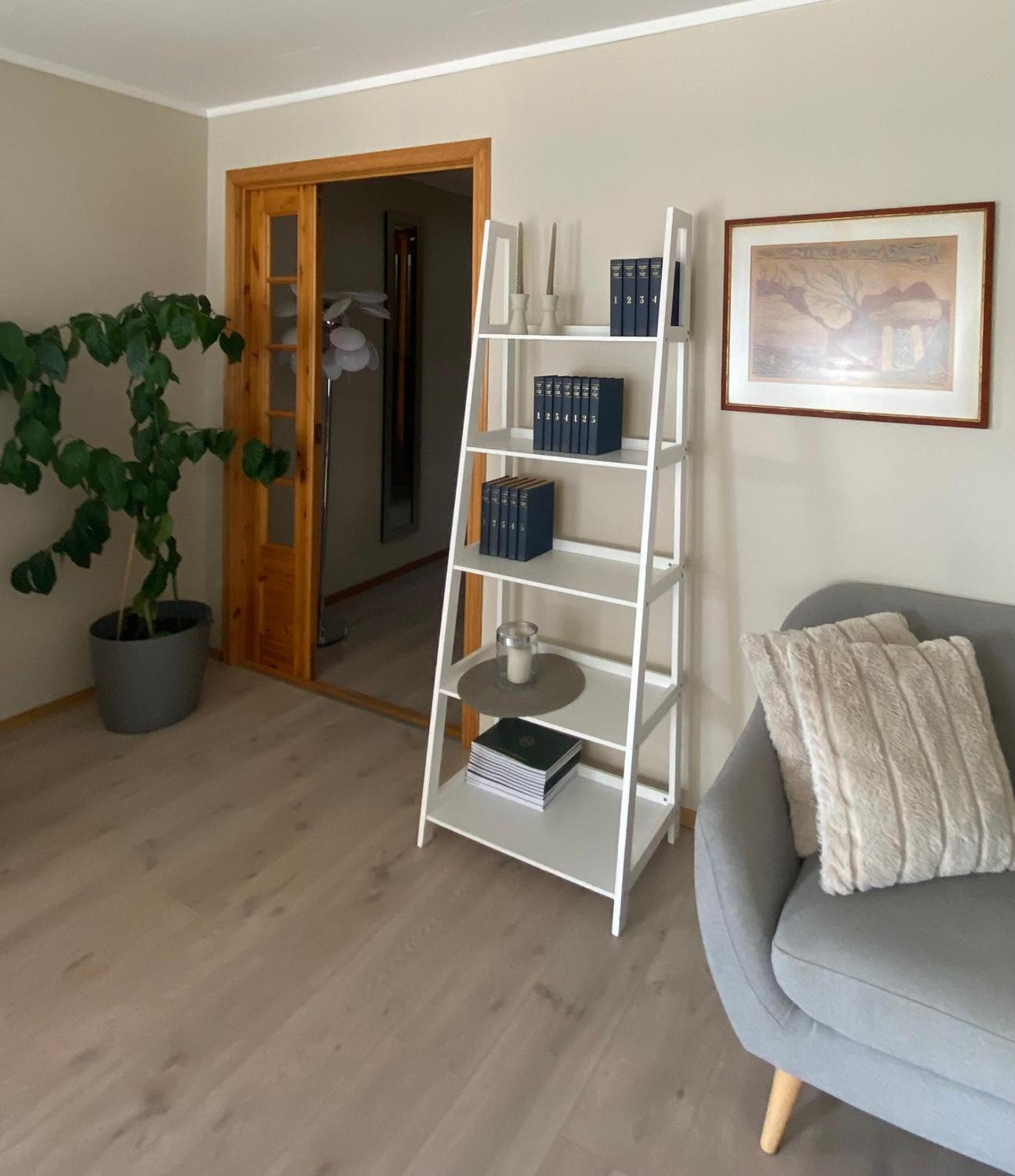 Hyggelig Enebolig Pa Notteroy, Rett Ved Golfbane Vila Exterior foto